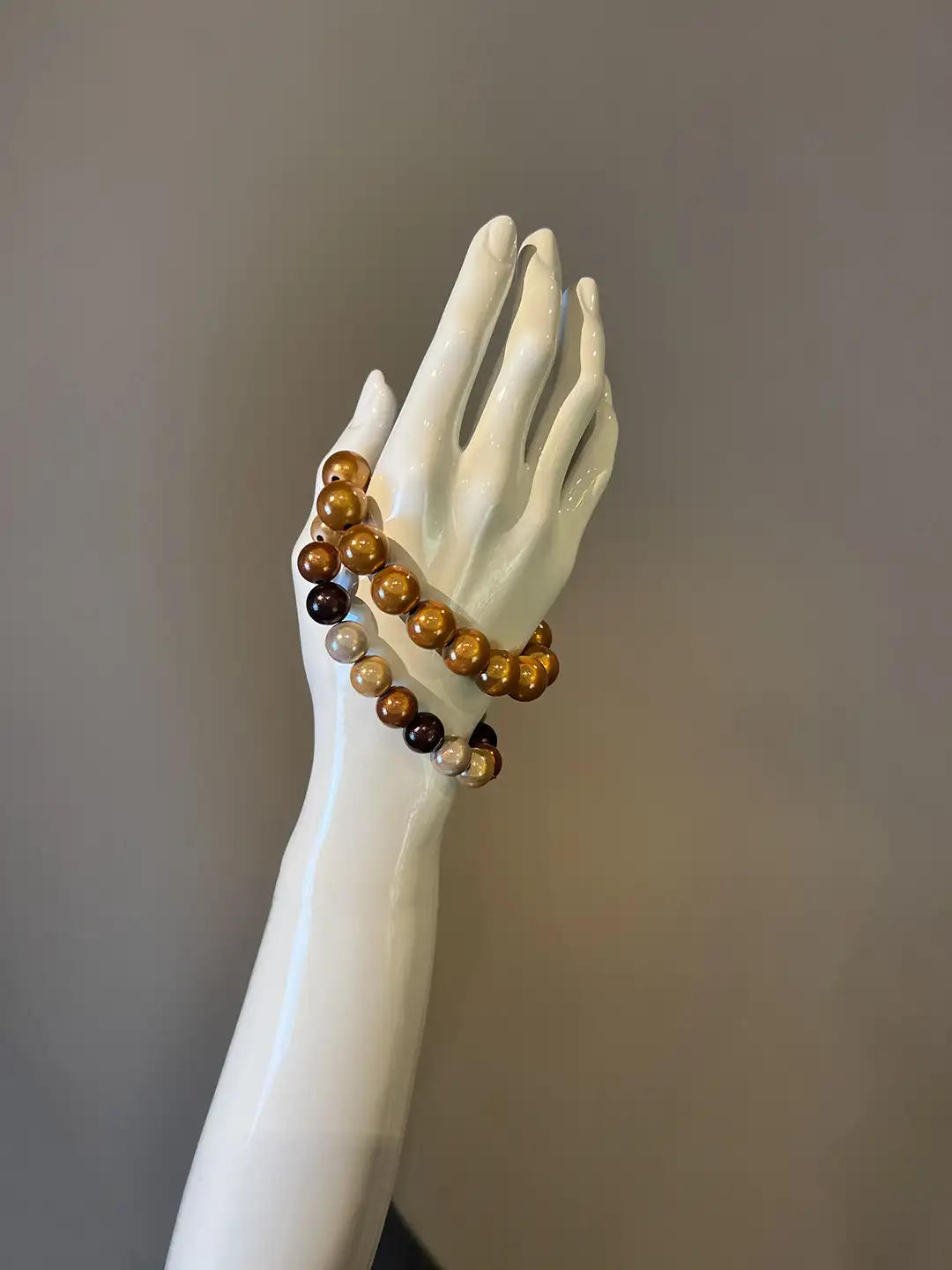 Armbänder und Schmuck in verschiedenen Farben - Living Art Magdeburg Armbänder und Schmuck in verschiedenen Farben - Living Art Magdeburg